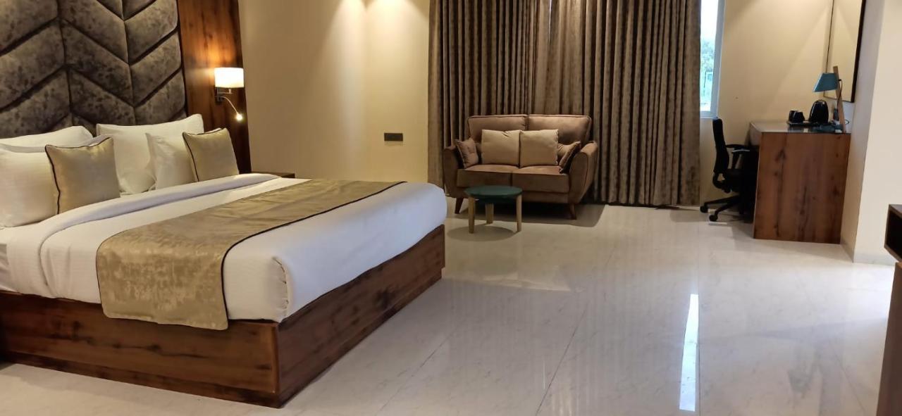Haritma Resort Delhi  Exterior photo